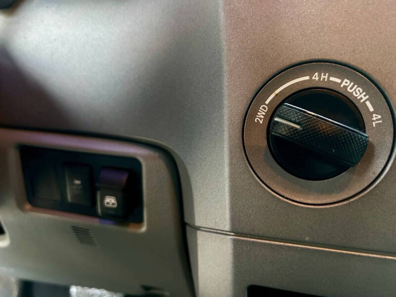 2013 Toyota Tundra Grade