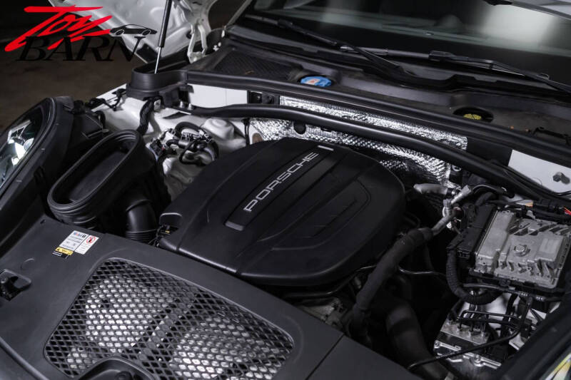 2021 Porsche Macan