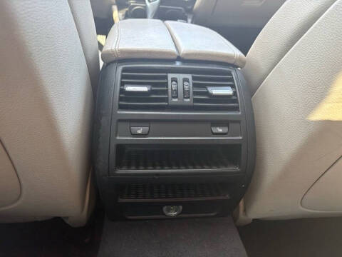 2011 BMW 5 Series 550i