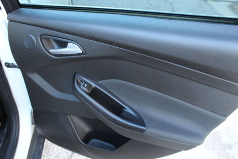 2016 Ford Focus Titanium