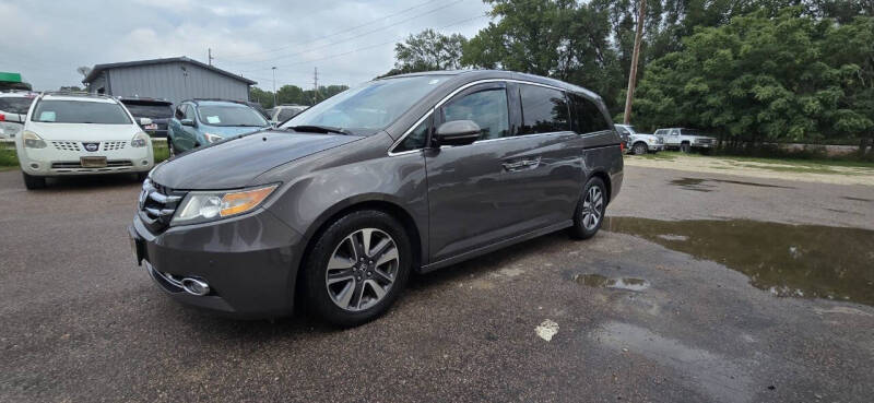 Used 2016 Honda Odyssey Touring with VIN 5FNRL5H96GB039590 for sale in Sioux City, IA