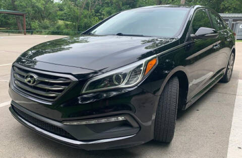 2016 Hyundai Sonata for sale at DFW Auto Leader in Lake Worth TX