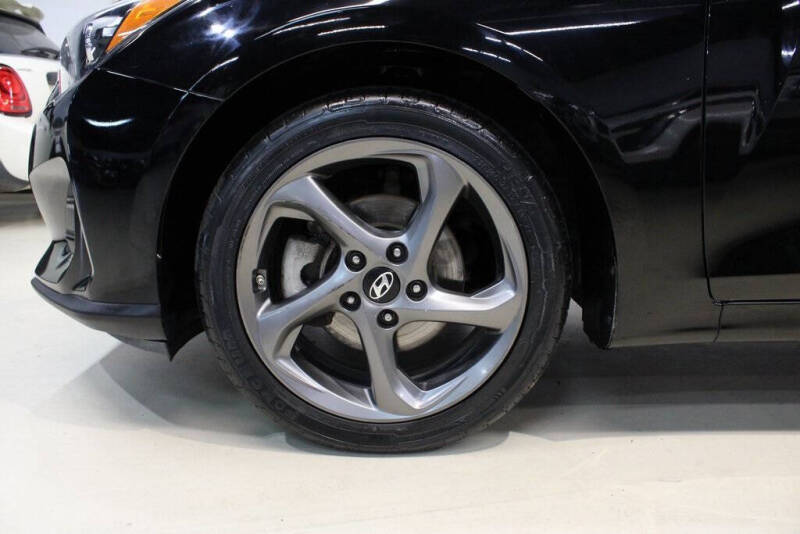 2019 Hyundai Veloster