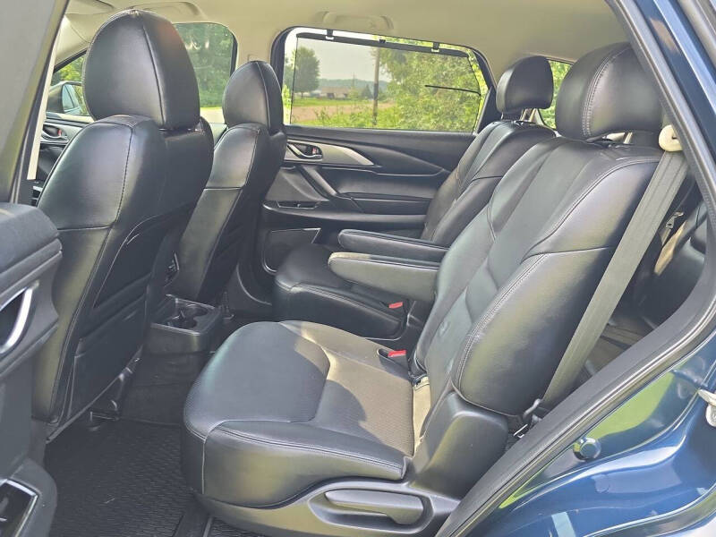 2022 Mazda CX-9 Touring Plus