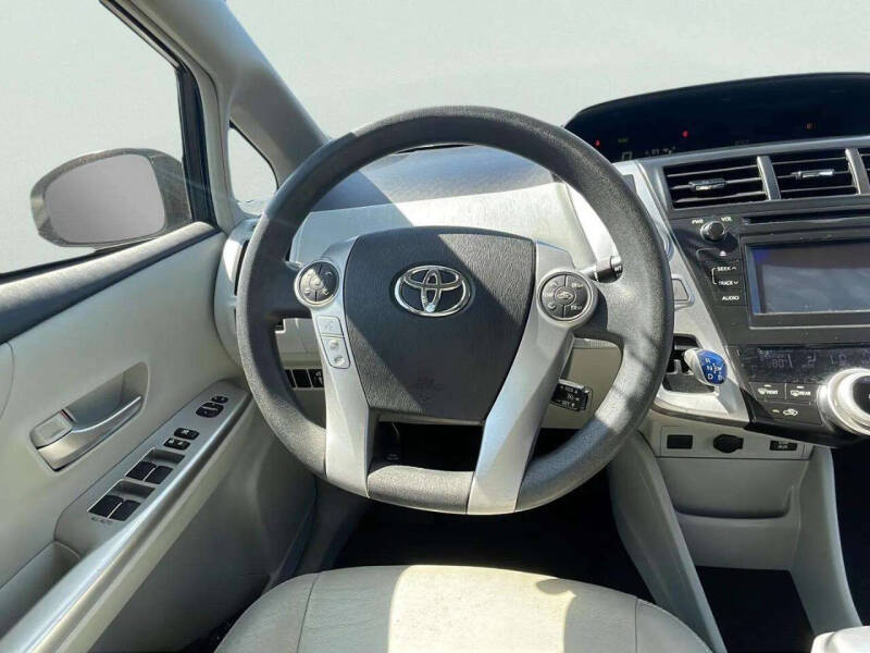 2012 Toyota Prius v Two