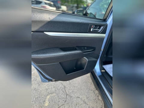 2010 Subaru Outback 2.5i Premium