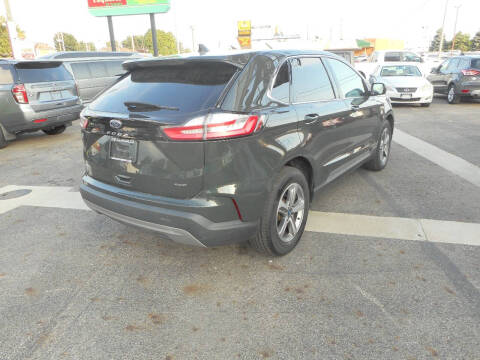 2022 Ford Edge SEL