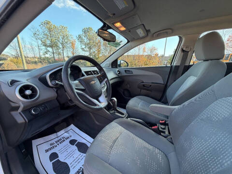 2018 Chevrolet Sonic LT Auto Fleet