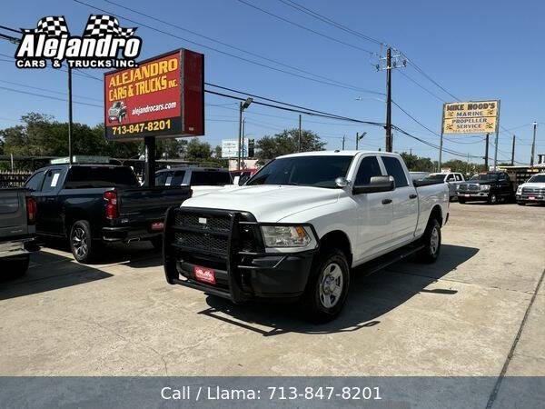 White 2014 Ram 2500 Tradesman 4x4 Tradesman 4dr Crew Cab 6.3 ft. SB Pickup 1