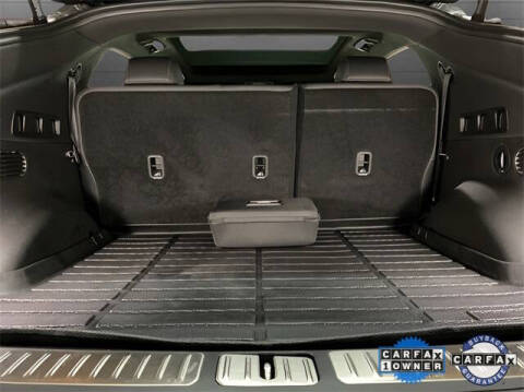 2024 Genesis GV60 Standard