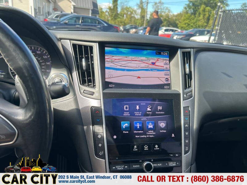 2015 Infiniti Q50 Premium