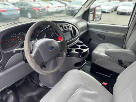 2008 Ford E-Series E-350 SD