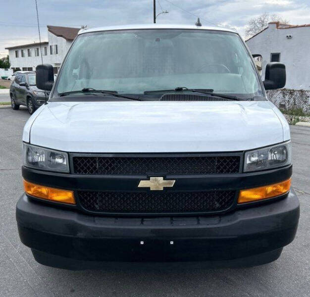 2022 Chevrolet Express 3500