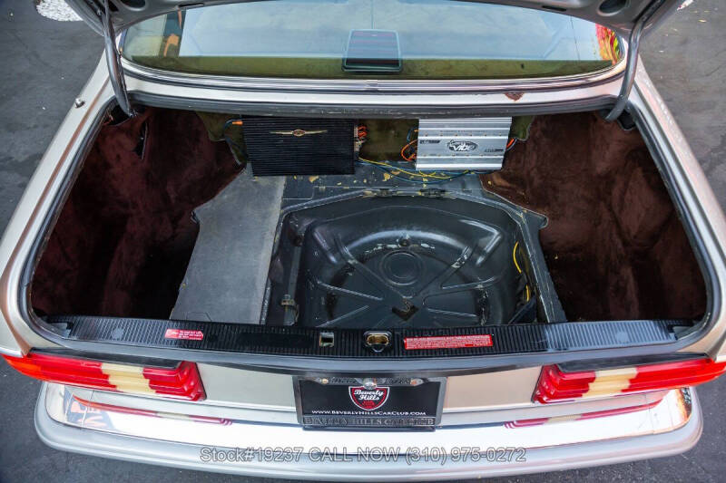 1989 Mercedes-Benz 560-Class 560 SL