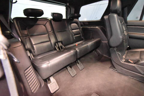 2019 Lincoln Navigator Select