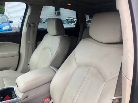 2010 Cadillac SRX Performance Collection