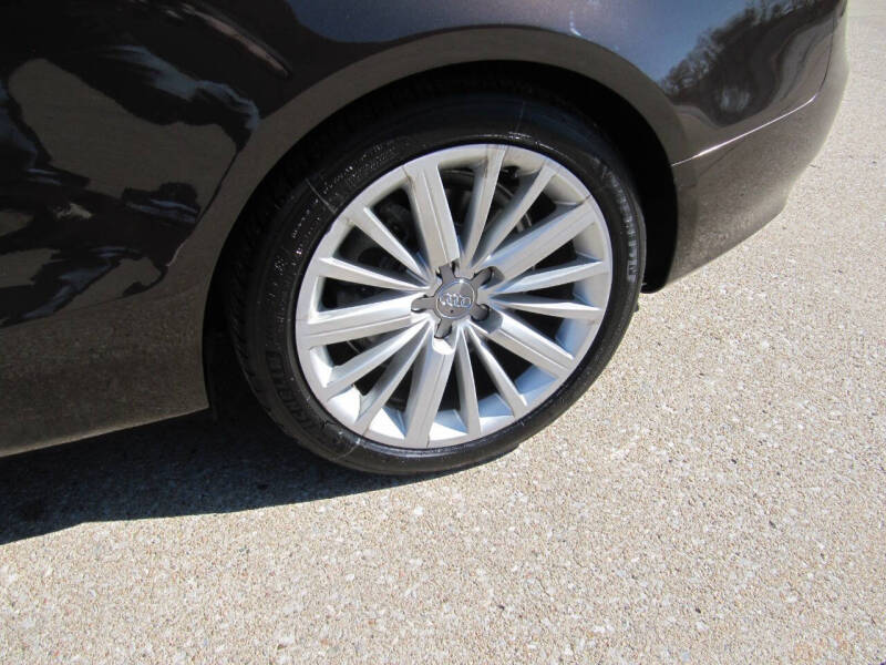 2012 Audi A5 2.0T quattro Premium Plus