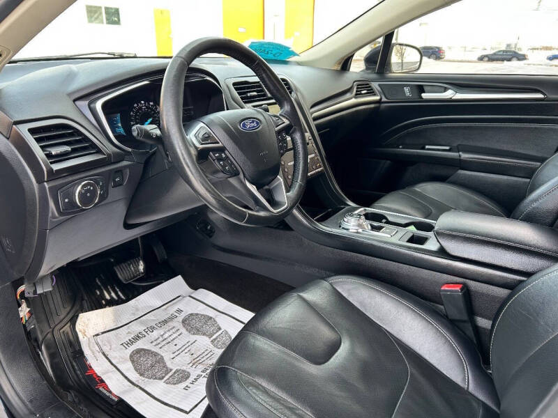 2020 Ford Fusion Titanium