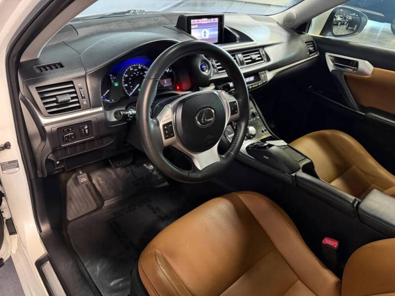 2013 Lexus CT 200h