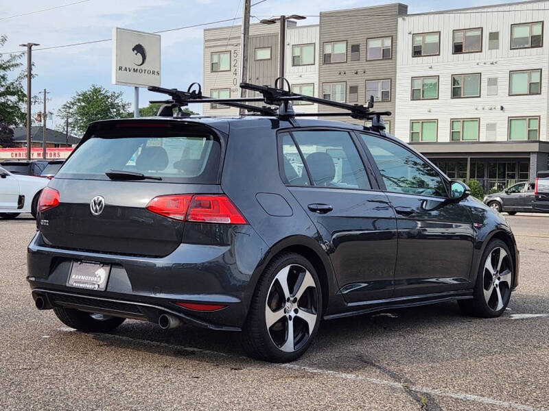 2016 Volkswagen Golf GTI SE