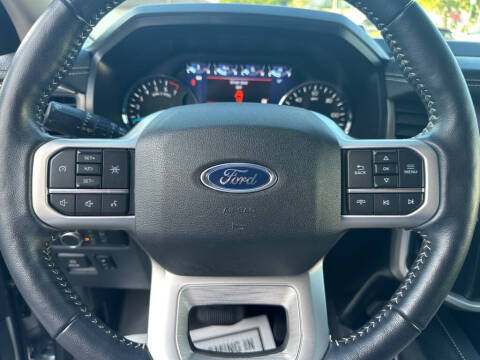 2022 Ford Expedition XLT