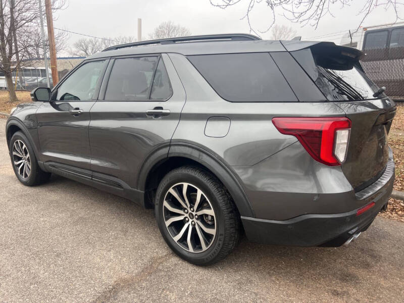2020 Ford Explorer ST