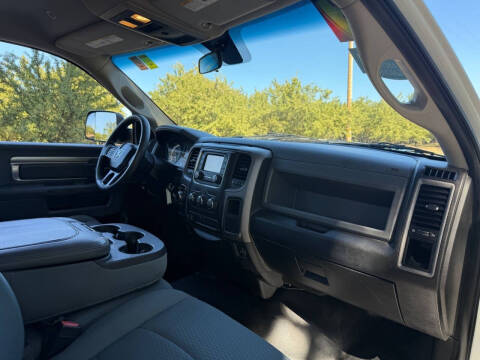 2019 RAM 1500 Classic Tradesman