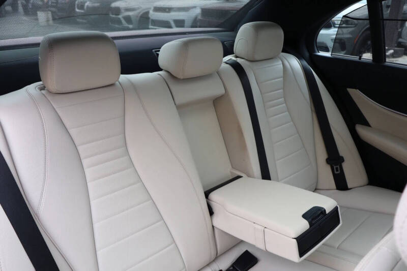 2017 Mercedes-Benz E-Class E 300