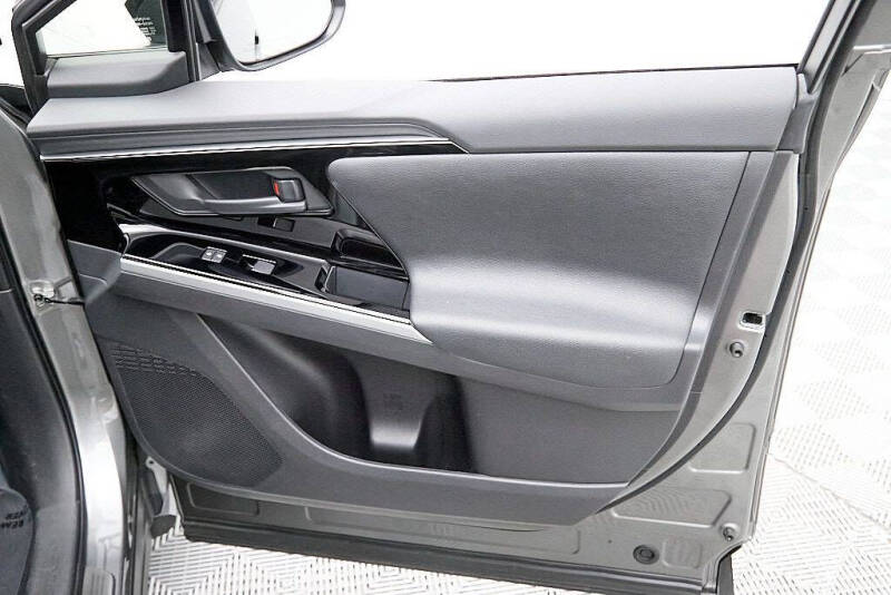 2024 Toyota bZ4X Limited