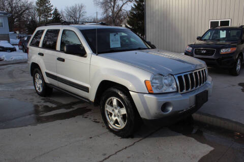 2006 Jeep Grand Cherokee Laredo