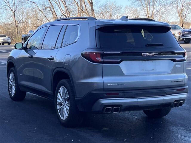 2024 GMC Acadia Elevation