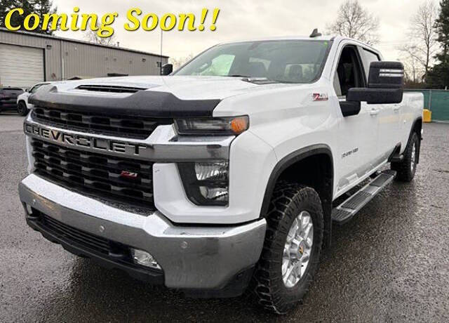 2022 Chevrolet Silverado 3500HD LT's photo