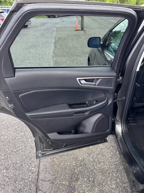 2019 Ford Edge SEL