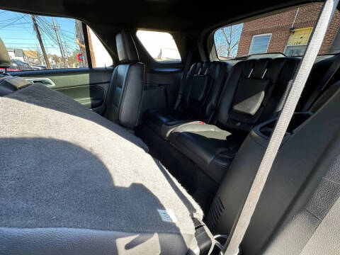 2014 Ford Explorer Sport