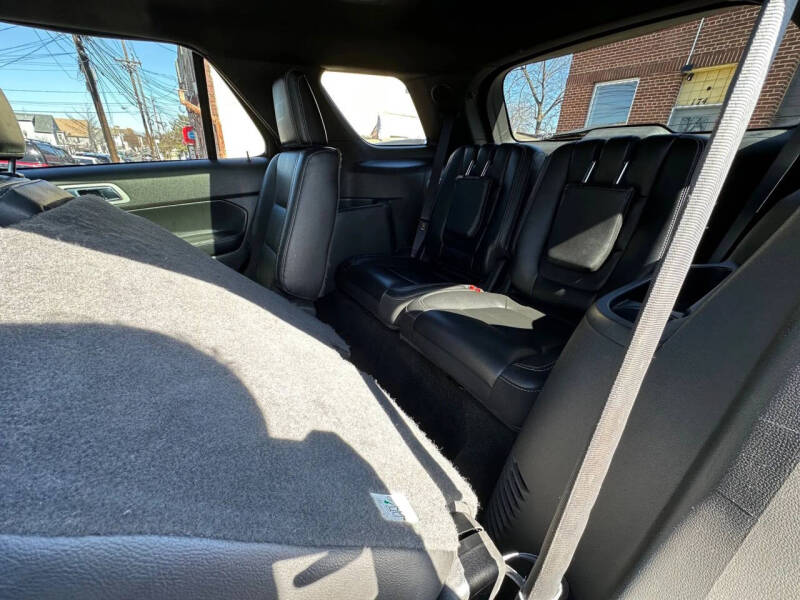 2014 Ford Explorer Sport