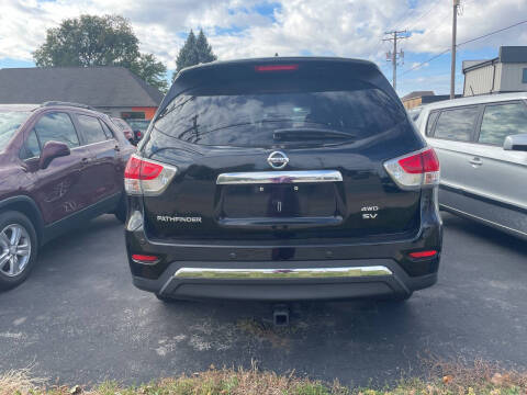 2013 Nissan Pathfinder SV