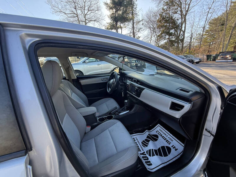 2016 Toyota Corolla LE