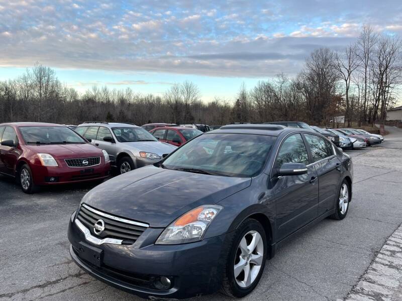 2008 Nissan Altima for sale at Best Buy Auto Sales in Murphysboro IL