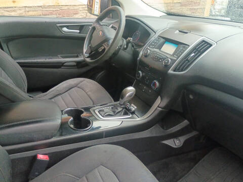 2016 Ford Edge SE