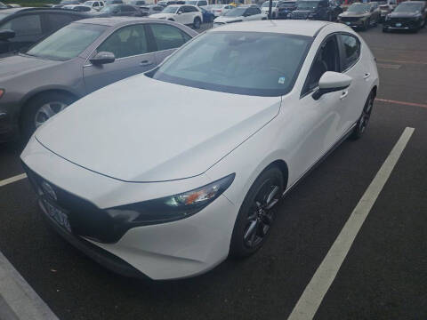2019 Mazda Mazda3 Hatchback Preferred Photo