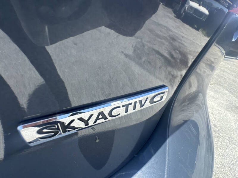 2025 Mazda Mazda3 Hatchback 2.5 S Carbon Edition