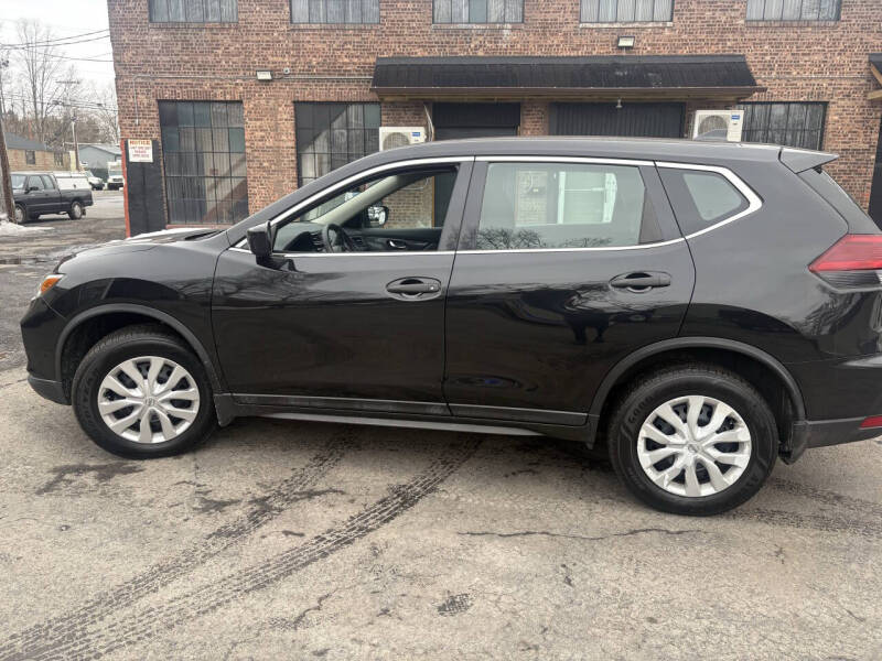 2018 Nissan Rogue S