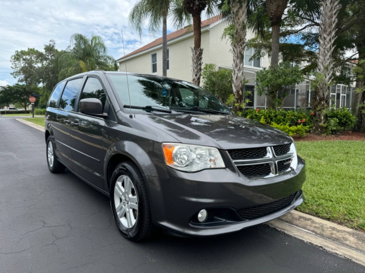 2017 Dodge Grand Caravan for sale at LP AUTO SALES in Naples, FL