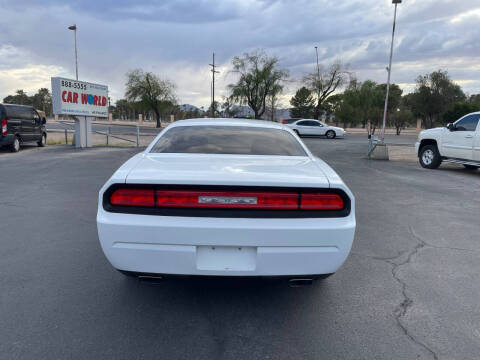 2012 Dodge Challenger SXT