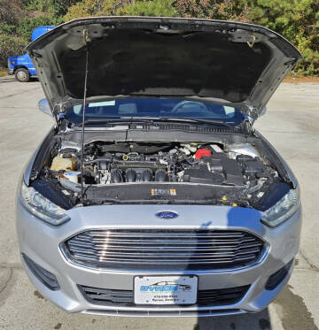 2013 Ford Fusion SE