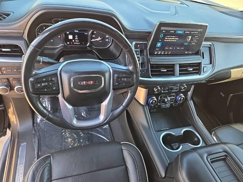 2021 GMC Yukon XL SLT