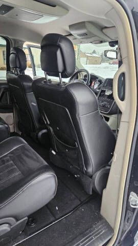 2014 Chrysler Town and Country 30th Anniversary