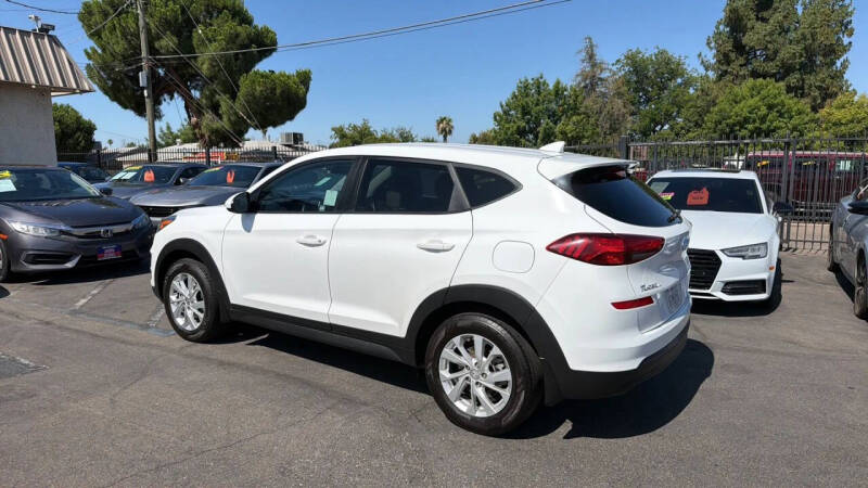 2020 Hyundai Tucson SE