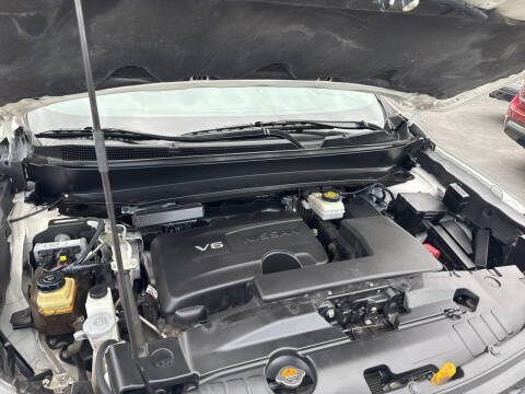 2018 Nissan Pathfinder S