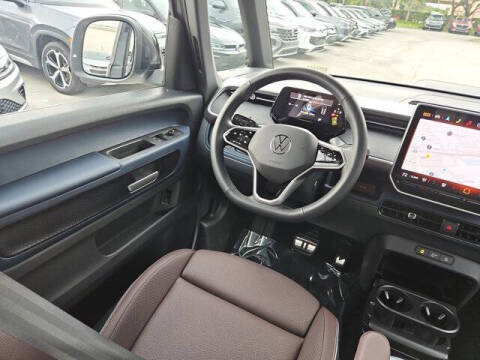 2025 Volkswagen ID. Buzz Pro S Plus